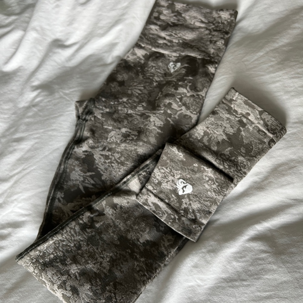 Womens Best Camo Seamless Leggings